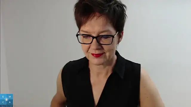 Sofie69Velvet online show from October 12, 2025, 8:16 am