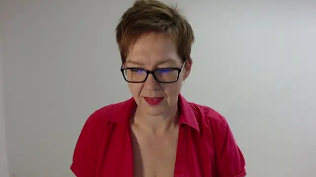 Snapshot of Sofie69Velvet chatting on April 14, 2026, 6:29 am Sofie69Velvet online show from April 14, 2026, 6:29 am