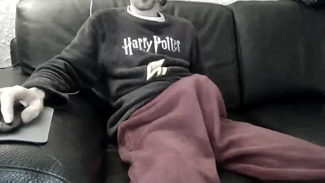 passif520 online show from November 12, 2025, 9:13 am