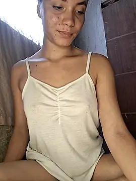 Snapshot of HelenHoltz chatting on November 1, 2025, 4:23 pm HelenHoltz online show from November 1, 2025, 4:23 pm