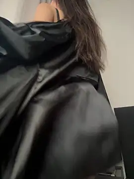 Snapshot of DesiredHoney chatting on February 6, 2025, 11:09 am DesiredHoney online show from February 6, 2025, 11:09 am