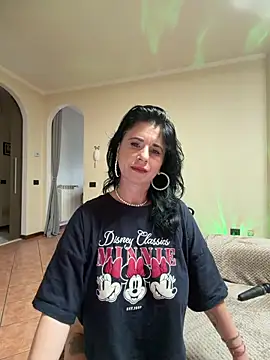 MichelleCara online show from April 16, 2026, 8:26 am