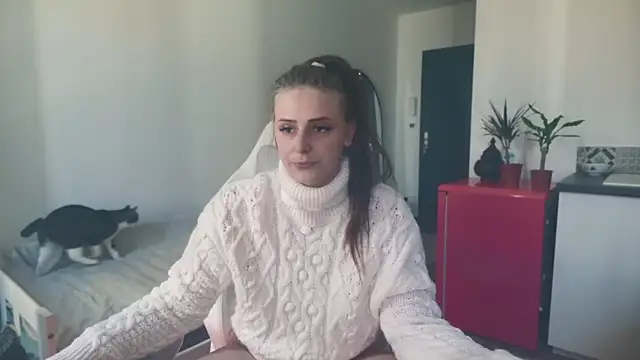 Snapshot of ce_leste__ chatting on April 7, 2026, 12:40 pm ce leste online show from April 7, 2026, 12:40 pm