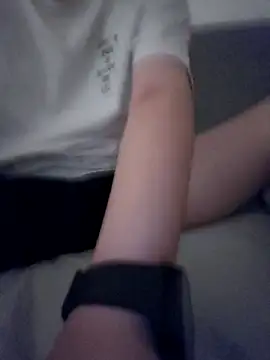 Snapshot of Lucas_nn chatting on September 9, 2025, 4:27 pm Lucas nn online show from September 9, 2025, 4:27 pm