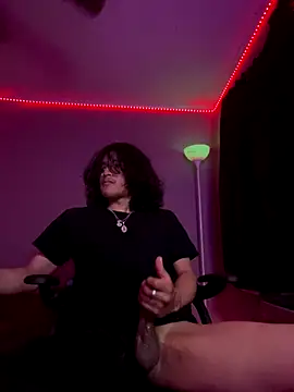 plutomf online show from November 18, 2025, 12:59 am