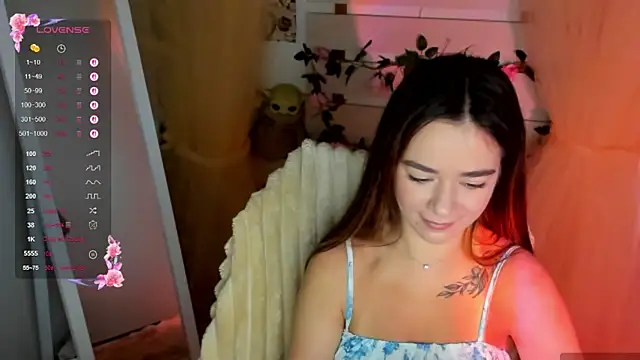 Snapshot of Bella_XO chatting on July 22, 2026, 6:48 am Bella XO online show from July 22, 2026, 6:48 am