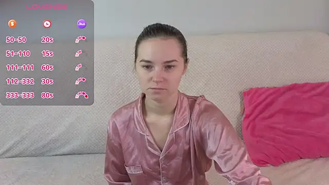 Ellie Sunset online show from July 29, 2026, 8:35 am