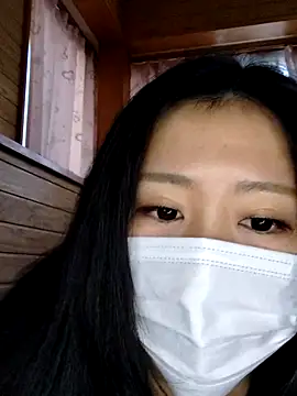 Snapshot of Kurage_chan chatting on December 16, 2025, 3:44 am Kurage chan online show from December 16, 2025, 3:44 am