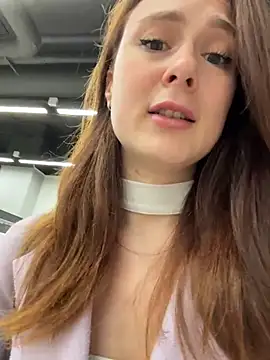 Dina Tease online show from October 28, 2025, 12:59 pm