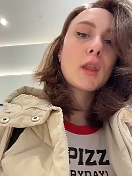 Dina Tease online show from December 1, 2025, 10:16 am