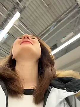 Dina Tease online show from February 11, 2026, 11:10 am