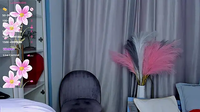 Snapshot of OdetteHarwick chatting on September 27, 2025, 8:20 am OdetteHarwick online show from September 27, 2025, 8:20 am