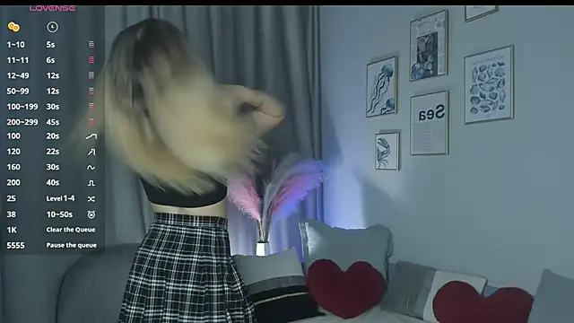 Snapshot of OdetteHarwick chatting on November 22, 2025, 5:28 am OdetteHarwick online show from November 22, 2025, 5:28 am