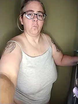 GraceHenderson online show from January 9, 2026, 7:10 pm