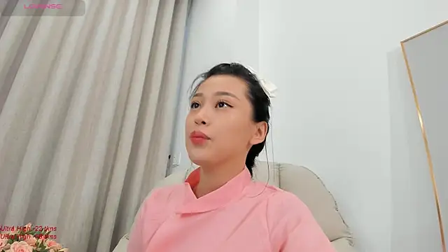 Snapshot of yumisunn chatting on March 18, 2025, 4:51 am yumisunn online show from March 18, 2025, 4:51 am