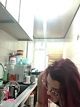 Snapshot of SHARAONELOVE chatting on February 10, 2026, 5:45 pm SHARAONELOVE online show from February 10, 2026, 5:45 pm