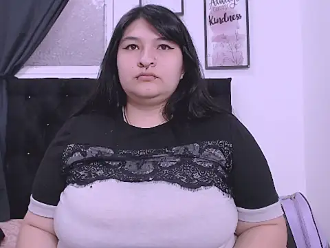 Snapshot of _69HONRY chatting on October 12, 2025, 9:49 pm 69HONRY online show from October 12, 2025, 9:49 pm