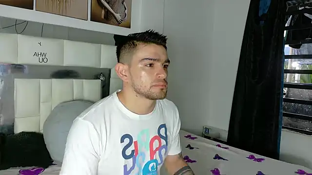 Snapshot of Sexy_Alejandro_ chatting on March 13, 2025, 11:41 am Sexy Alejandro online show from March 13, 2025, 11:41 am