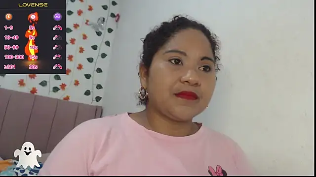 Snapshot of dannaberlin_0 chatting on November 2, 2025, 3:39 pm dannaberlin 0 online show from November 2, 2025, 3:39 pm