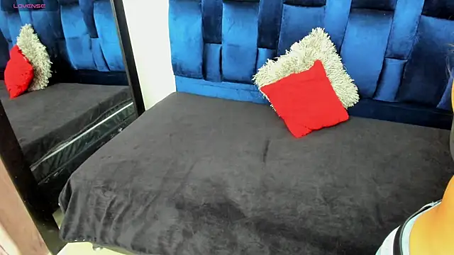 Snapshot of Stefyrossy chatting on April 14, 2026, 3:06 pm Stefyrossy online show from April 14, 2026, 3:06 pm