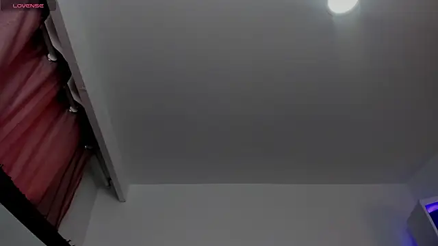 Snapshot of Stefyrossy chatting on April 9, 2026, 12:11 pm Stefyrossy online show from April 9, 2026, 12:11 pm