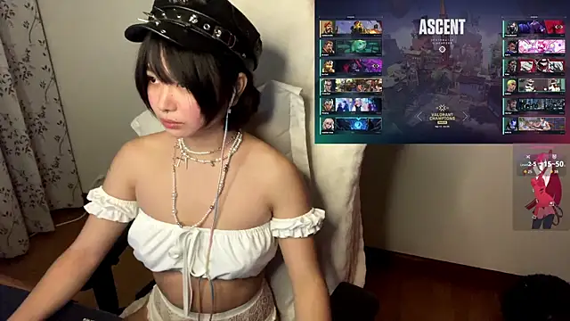 Snapshot of JayJaylov chatting on October 10, 2025, 5:47 pm JayJaylov online show from October 10, 2025, 5:47 pm