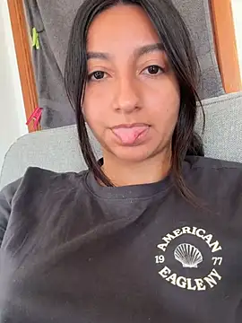 aly golden  online show from July 2, 2026, 7:14 am