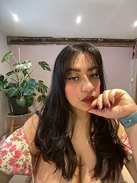 Snapshot of Alma- chatting on April 1, 2026, 9:21 am Alma- online show from April 1, 2026, 9:21 am