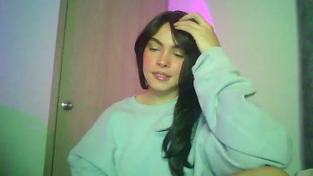 Kiri Cutee online show from October 10, 2025, 4:35 am