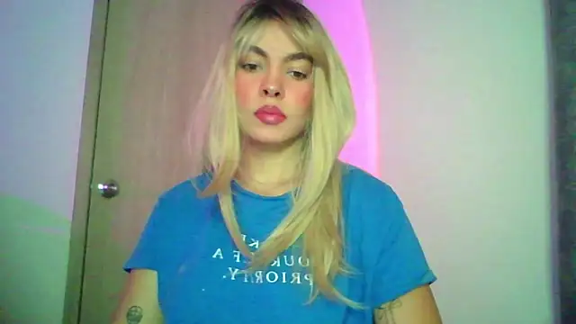 Kiri Cutee online show from October 9, 2025, 4:24 am