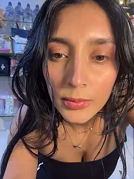 Valentina cartier online show from April 12, 2026, 1:53 am