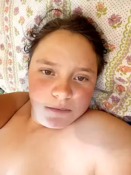 Snapshot of PanbaPanna chatting on October 1, 2025, 12:42 pm PanbaPanna online show from October 1, 2025, 12:42 pm