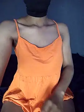 Snapshot of lisa_larry88 chatting on October 6, 2025, 12:56 am lisa larry88 online show from October 6, 2025, 12:56 am