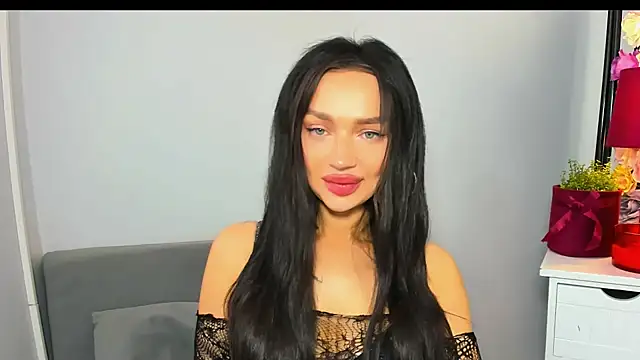 Snapshot of OliviaFantasy chatting on April 18, 2026, 8:38 am OliviaFantasy online show from April 18, 2026, 8:38 am