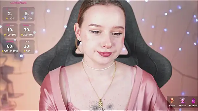 Snapshot of AdeleLoomis chatting on February 26, 2025, 5:46 am AdeleLoomis online show from February 26, 2025, 5:46 am