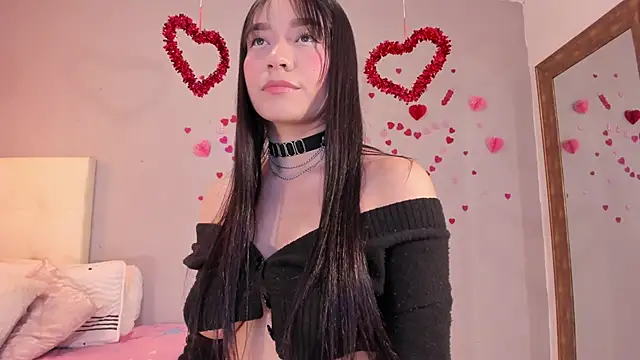 Snapshot of Maia_W10 chatting on March 5, 2026, 2:19 am Maia W10 online show from March 5, 2026, 2:19 am