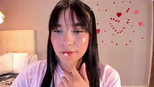 Snapshot of Maia_W10 chatting on March 21, 2026, 12:31 pm Maia W10 online show from March 21, 2026, 12:31 pm