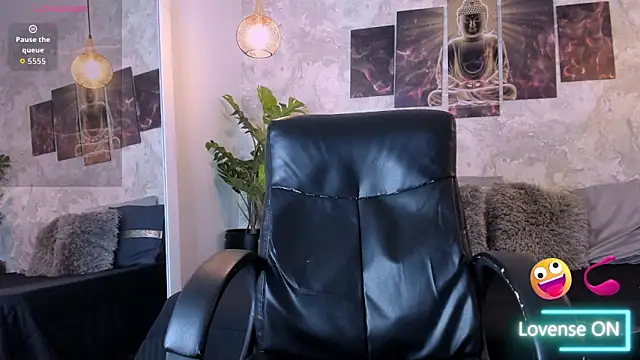 Regan   online show from September 23, 2025, 7:21 pm