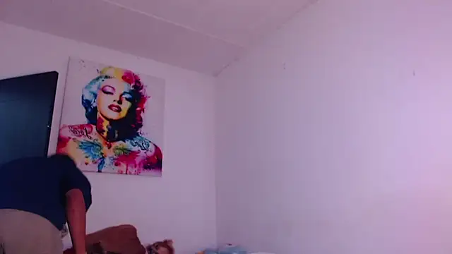 enjoy vibes online show from November 16, 2025, 3:33 am