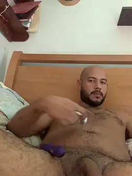 kioluy online show from September 15, 2025, 8:31 pm