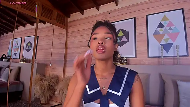 Snapshot of AriaFoster chatting on April 24, 2026, 3:41 am AriaFoster online show from April 24, 2026, 3:41 am
