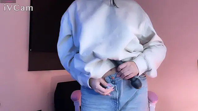 Snapshot of samara_lamm chatting on February 27, 2025, 4:02 am samara lamm online show from February 27, 2025, 4:02 am