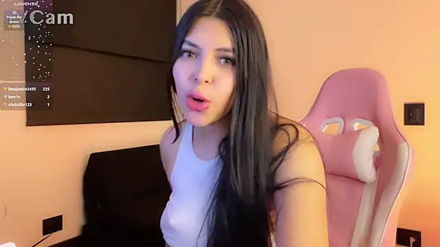 Snapshot of samara_lamm chatting on February 8, 2025, 6:01 am samara lamm online show from February 8, 2025, 6:01 am