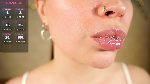 Snapshot of alma_yammy chatting on November 20, 2025, 4:07 pm alma yammy online show from November 20, 2025, 4:07 pm