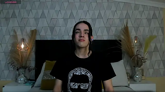 JustinePerry online show from March 20, 2026, 3:51 am