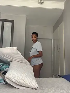 Queen-Boobylicious online show from April 10, 2026, 8:54 am