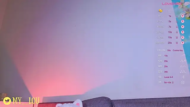 MyLou  online show from November 24, 2025, 3:23 pm