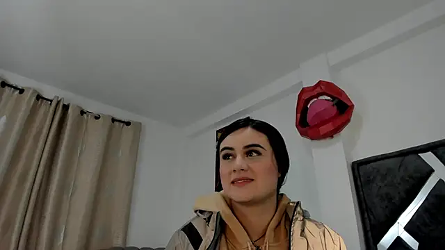 Snapshot of Dulce_amg chatting on April 21, 2026, 3:02 am Dulce amg online show from April 21, 2026, 3:02 am