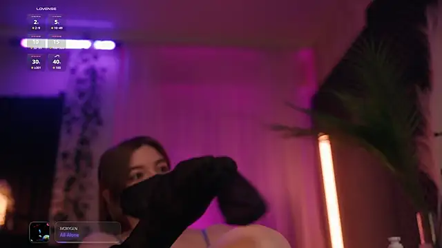 Snapshot of aarimass chatting on October 25, 2025, 5:13 pm aarimass online show from October 25, 2025, 5:13 pm