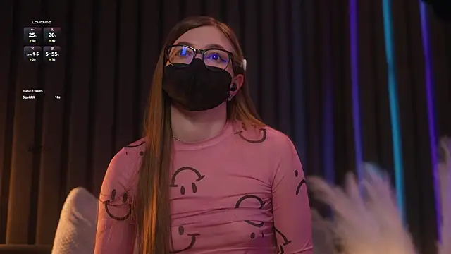 Snapshot of aarimass chatting on March 15, 2025, 10:22 pm aarimass online show from March 15, 2025, 10:22 pm